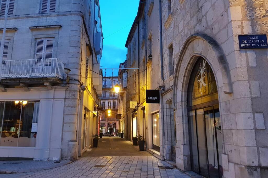 דירות Superbe Loft T4 De 96 M2 Au Coeur Périgueux מראה חיצוני תמונה
