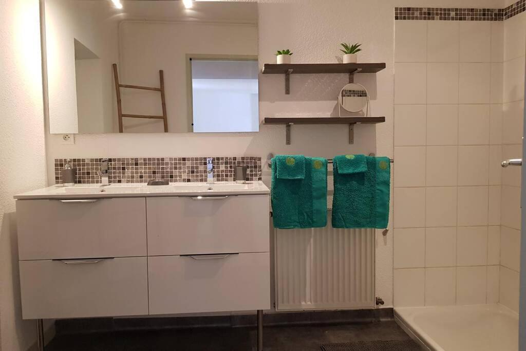 דירות Superbe Loft T4 De 96 M2 Au Coeur Périgueux מראה חיצוני תמונה