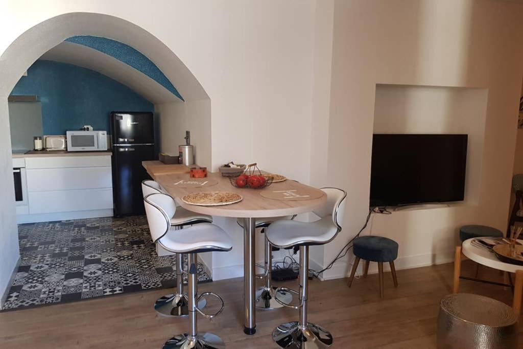 דירות Superbe Loft T4 De 96 M2 Au Coeur Périgueux מראה חיצוני תמונה